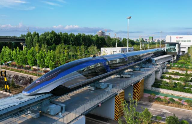 上海磁悬浮列车速度，上海磁悬浮列车时速（中国超级磁悬浮）
