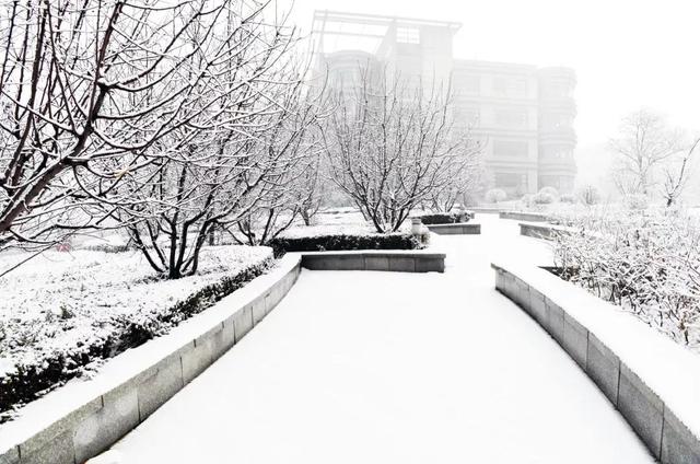 辽宁科技大学宿舍，2021年辽宁科技大学新生宿舍条件图片环境怎么样（<十五>辽宁科技大学）