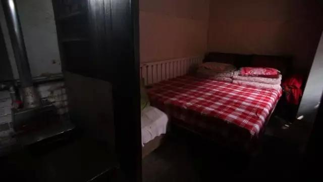 cf寂静村怎么上房，cf寂静村怎么跳上高台（这座晚清废屋变成中式豪宅）