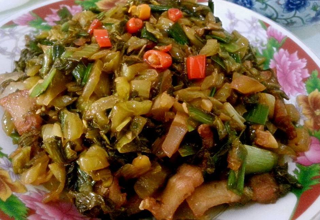 酸菜怎么炒最好吃，酸菜是非常好的配菜