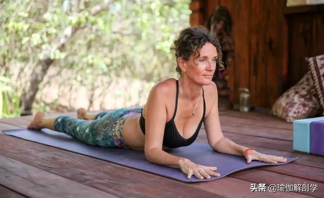 阴瑜伽的好处，阴瑜伽的好处视频（为什么建议女性要多练习阴瑜伽）