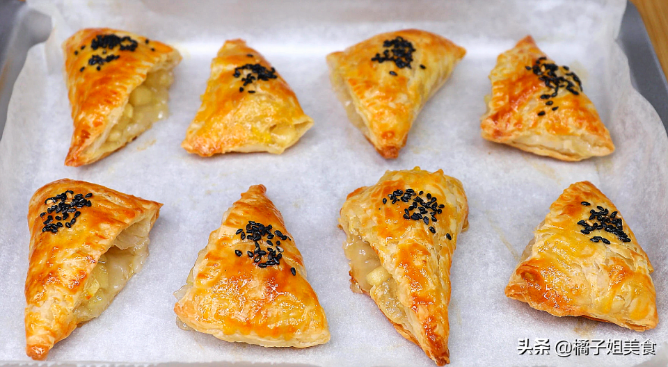 图片[6]-手抓饼版苹果派 法百吃不腻 好吃又好看 上桌瞬间被扫光-起舞食谱网