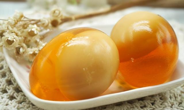 变蛋的做法，适合10岁儿童亲手做的甜品（想吃皮蛋自己在家做）