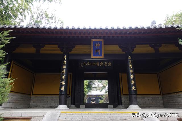 包青天是哪里人，包拯包青天是一个人吗（历史上著名的包公包青天长眠之地原来在这里）