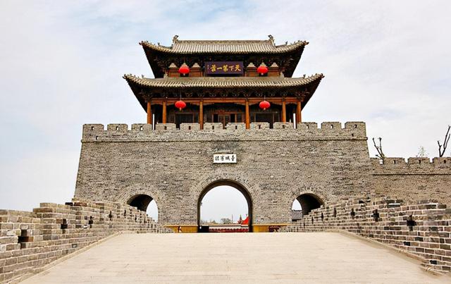 台儿庄战役简介，台儿庄战役的过程简短（中国军队29万战士参战、伤亡5万）