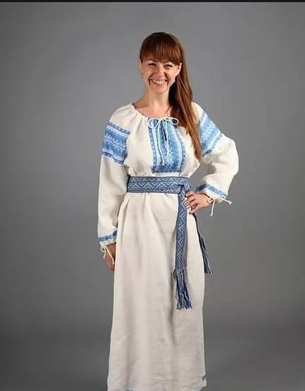 俄罗斯传统服饰，俄罗斯人服饰有什么特点（俄罗斯传统服饰大赏）
