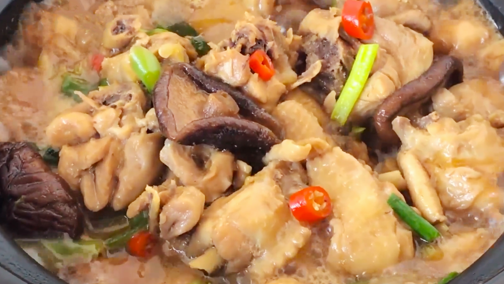 【香菇燜雞肉】做法步驟圖 教你正確做法 比飯店還香-起舞食譜網