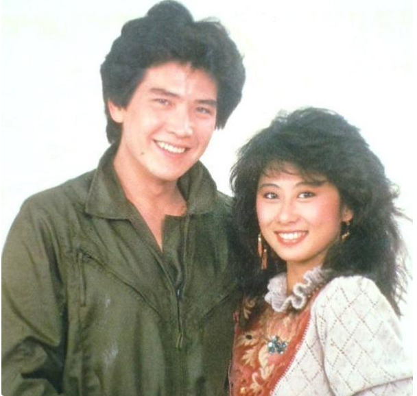 陈志朋个人资料，陈志朋都有什么奇葩的造型（至今不娶妻的11位港台大龄男星）