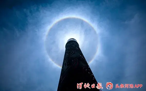 月晕是什么意思，天空中出现月晕是什么意思（接下来几天会阳光灿烂么）
