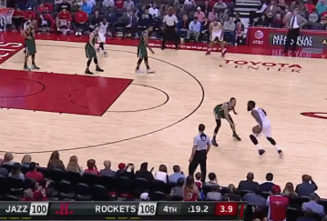 篮球运球的技巧，为什么你的运球突破过不了人