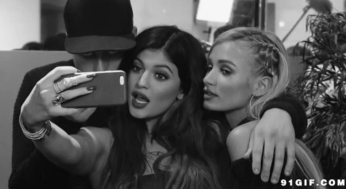 拍立得拍出来的是全白，拍立得为什么拍出来是白板（颜值即正义——高颜值便携傻瓜拍立得）