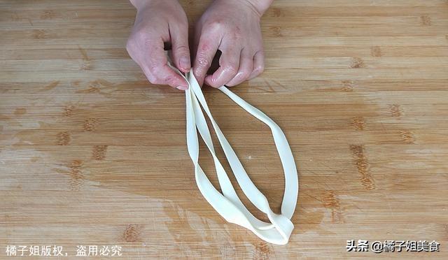 圖片[9]-【快手筋道手工面】做法步驟圖 筋道爽滑 1.5元面粉做一鍋-起舞食譜網