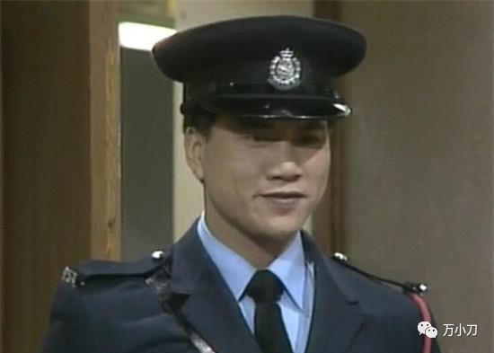 流氓大亨 周润发，周润发郑裕玲谈接吻感受（“流氓大亨”的风流与沧桑）
