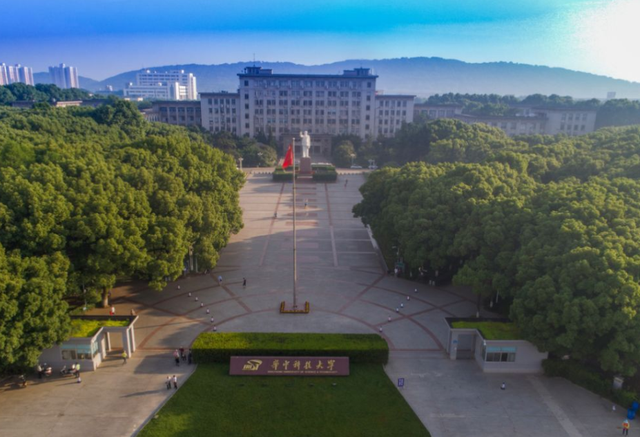 武汉南湖有哪些大学，武汉南湖有哪些大学的分校（武汉三镇哪个区的大学最多）