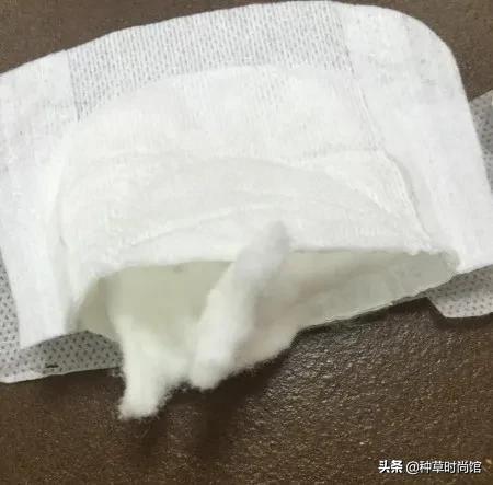 什么卫生巾好用，好用的卫生巾十大排名品牌（大牌卫生巾测评教你选）