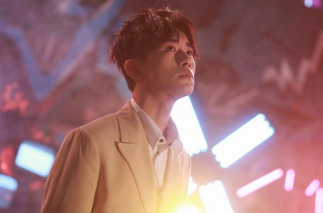 易烊千玺演的电影，易烊千玺演的剧有什么（易烊千玺两部电影总票房29亿）