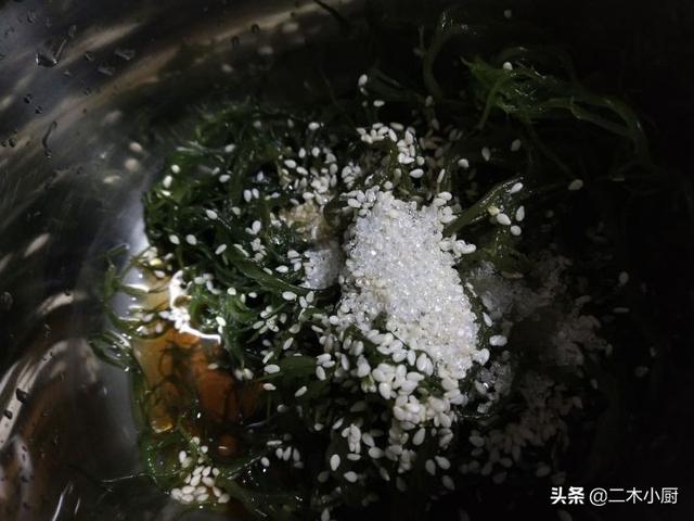 海草怎么做好吃，海草汤的做法（2块钱做一大碗凉拌海草）