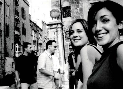 自拍不上相？都是“冻脸效应”在作怪！，冻脸效应英文（心理学家解释你不上镜的根本原因）