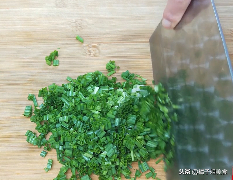 圖片[5]-【“炸丸子”】做法步驟圖 又香又鮮 比韭菜丸子還要香-起舞食譜網