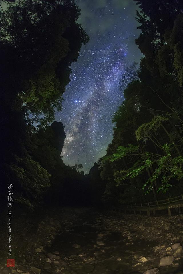 张家界的西边是哪里，张家界另一半的美——天外奇石坠人间