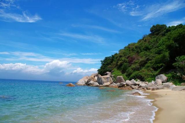 深圳东冲旅游度假屋，深圳东冲海滩介绍（一处真正的私家海滩）