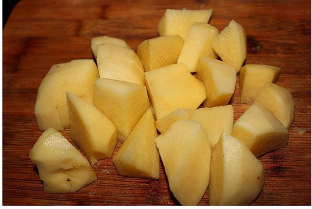 土豆有几种吃法，土豆的小吃做法大全（分享土豆的8种做法）