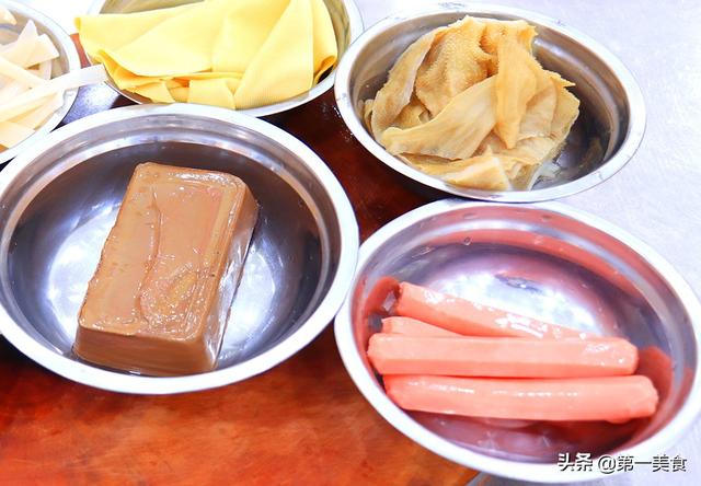 毛血旺配料都有什么，毛血旺用什么配料（厨师长分享饭店毛血旺做法）