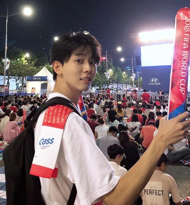 一些女生喜欢的图片，女生都喜欢的图片（女生最喜欢男生用这几种微信头像）