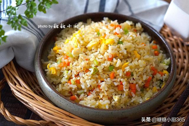 米饭怎么炒好吃，米饭这样炒（也能粒粒分明更好吃）