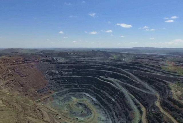 世界上稀土储量最大的国家是，稀土储量最大的国家是哪里（世界稀土储量最多的三个国家中国、蒙古和巴西）