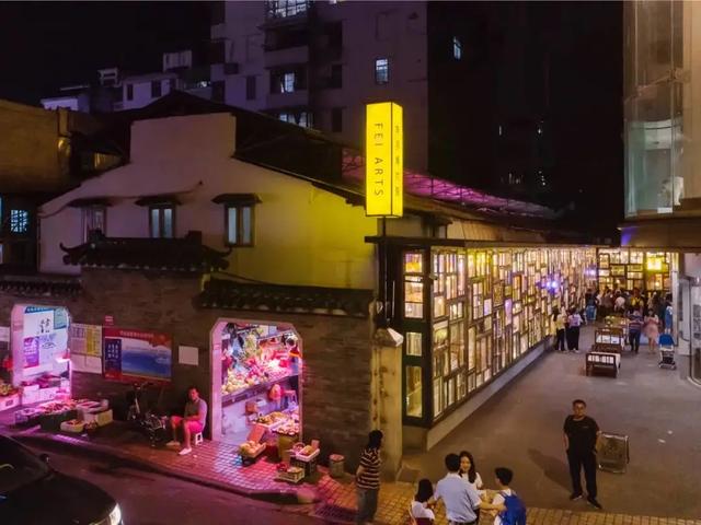 普拉达是哪个国家的品牌，普拉达是什么国家的品牌（普拉达是奢侈品牌吗）