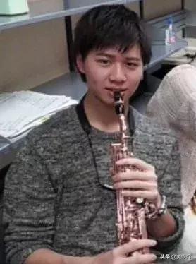 刘梓晨面部填充，日本星二代突变刘梓晨同款“蛇精脸”