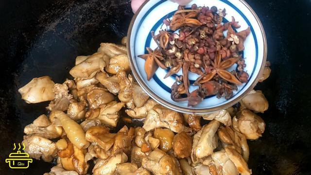 红烧鸡腿的简单做法，怎么做红烧鸡腿（教你做正确红烧鸡腿肉的做法）