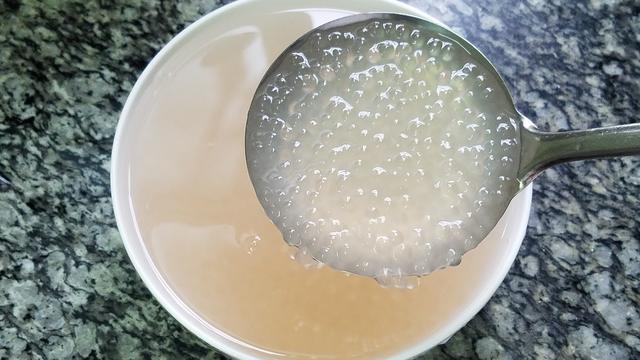 芋头西米露的做法，芋头水果西米露做法（广东很好喝的一道糖水）