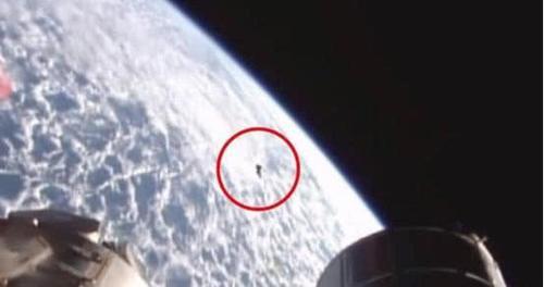 地球除了月球还有其他卫星吗，地球是卫星还是月球是卫星（地球还有第二颗卫星）