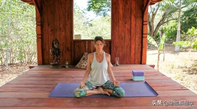 阴瑜伽的好处，阴瑜伽的好处视频（为什么建议女性要多练习阴瑜伽）
