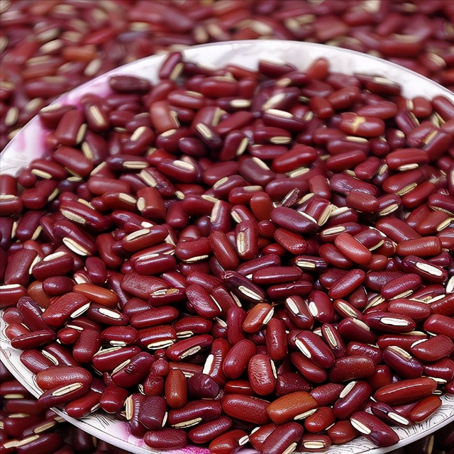 赤豆的功效与作用，红豆的功效与作用及食用方法（药食同源之赤小豆—你吃对了吗）