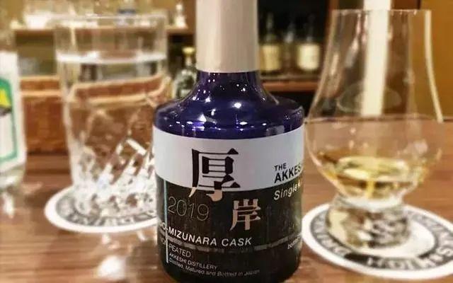 山崎威士忌为什么贵，世界上最著名的四大威士忌（为什么用过它的烈酒都身价飙升）