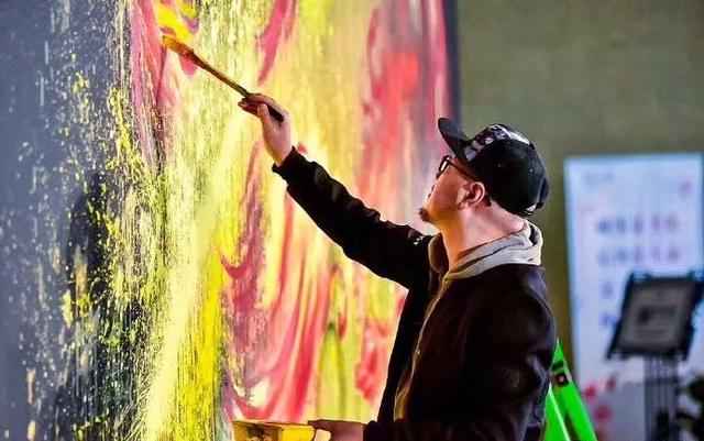 男生网名英文高冷，霸气的英文网名男生   Bohemian 浪荡不羁微信昵称（这位“不务正业”的粗大汉）