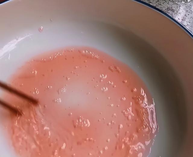 怎么做脆皮肥肠，配方和做法步骤告诉你