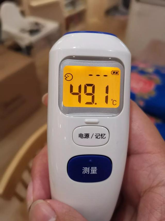 驼毛被子的优缺点，驼绒好还是羽绒被好_驼绒和羽绒被哪个好（五种常见材质被芯全方位对比）