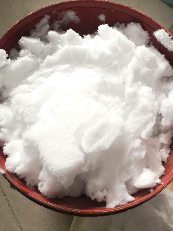 雪水浇花好不好 雪水干净么，雪水浇花好不好（雪水养花效果好）