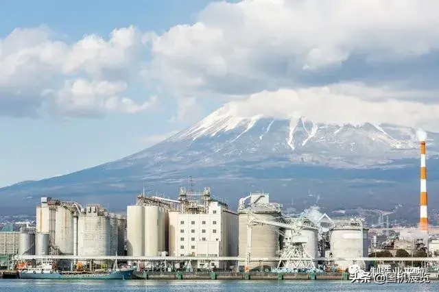 日本工业的特点，日本工业的特点是大量进口什么大量出口什么（你不懂的日本工业）