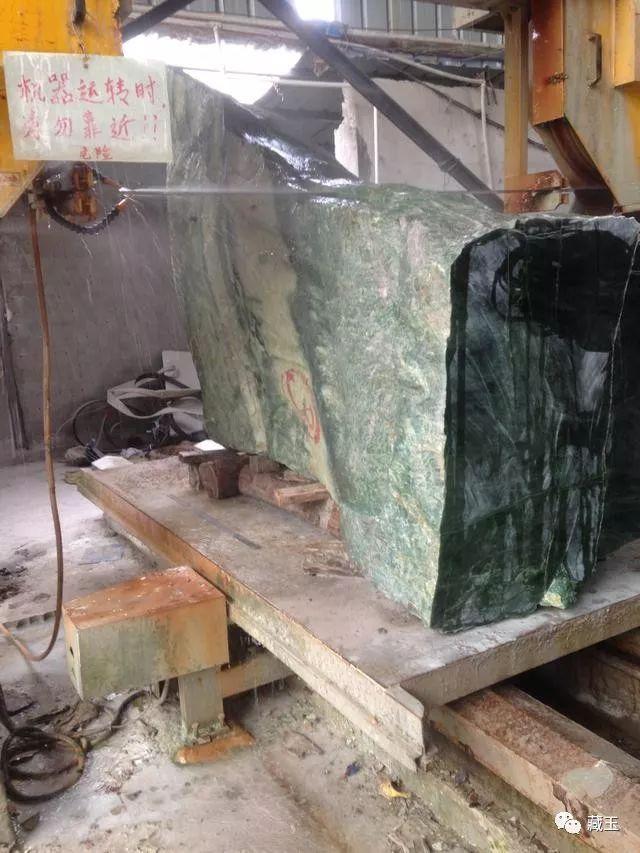 和田玉青玉只要几十块钱是真的吗，和田玉青玉大概多少钱（关于和田玉的一些基础知识普及）