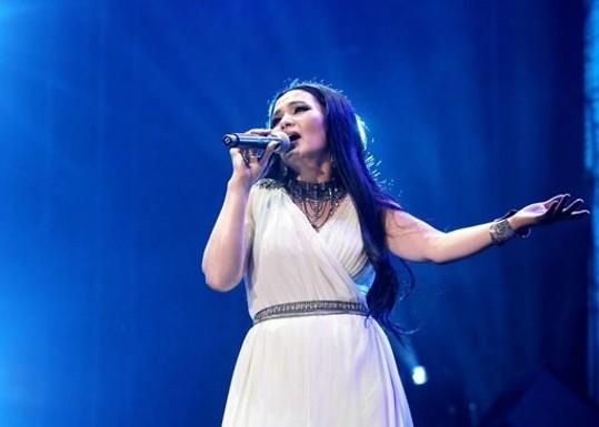 滚石唱片公司，滚石唱片公司现在还在吗（滚石唱片公司名气那么大）