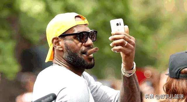 雪茄可以过肺吗,机制小雪茄可以过肺吗(为何球员时期乔丹酷爱抽雪茄)