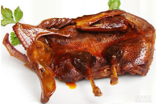 湖南长沙特色美食小吃，长沙特色美食小吃排行榜前十名（到长沙不得不吃的10大著名小吃）