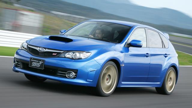 尼桑sylphy，尼桑轩逸怎么样（其实......丰田的所有车都叫皇冠）