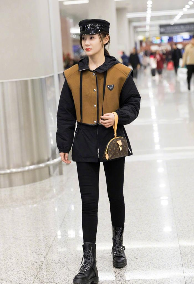 中等身材是什么样的（简直是中等身材女生的穿搭模板）