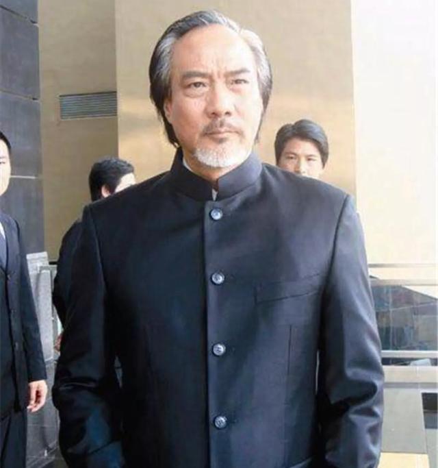 徐少强饰演云飞扬(破茧前)